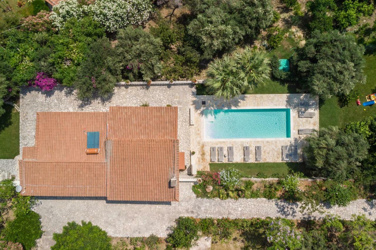 Ionian Garden Villas - Villa Pietra 贝尼蔡斯 外观 照片